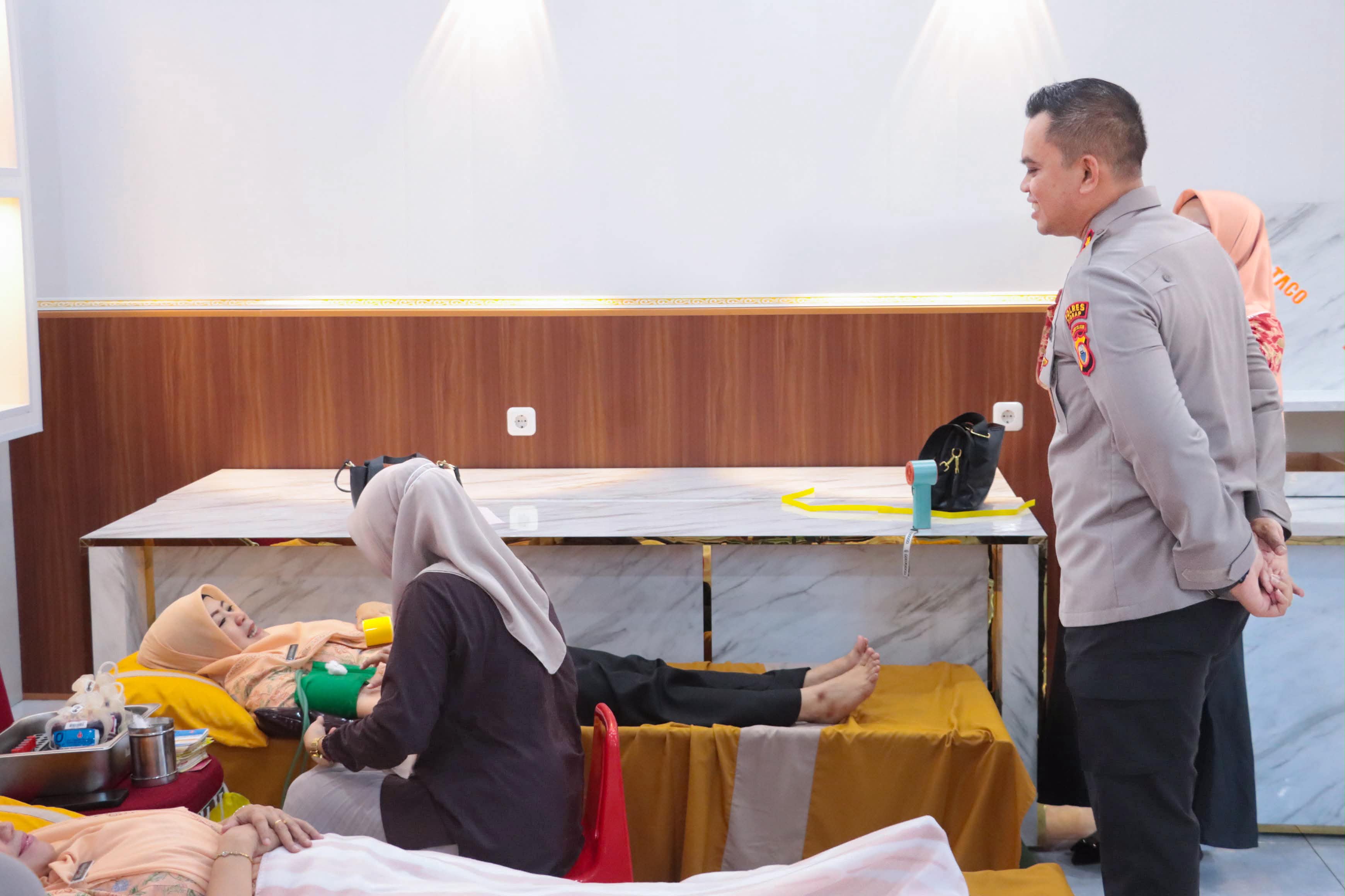 Wujud Nyata "Polri Untuk Masyarakat" Polres Sidrap Gelar Bakti Kesehatan Donor Darah